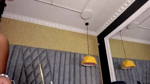 skylerbloom online show from January 8, 3:21 am