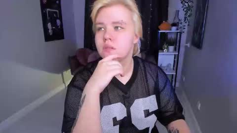 Trisha online show from September 21, 6:01 am