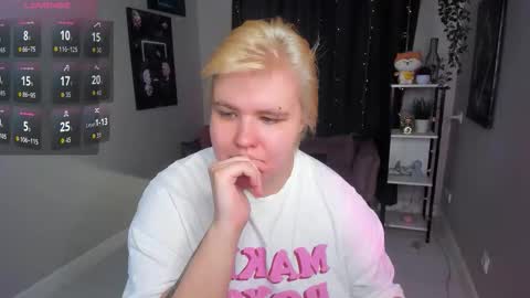 Trisha online show from September 19, 2:16 pm