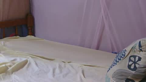 slim_joy online show from April 14, 8:14 am