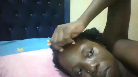 slim_petite_ebony online show from October 18, 10:33 pm