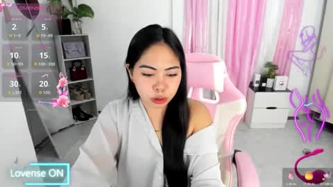 slutyshaine online show from May 7, 12:59 am
