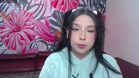 Mariana Torres online show from March 27, 1:23 pm