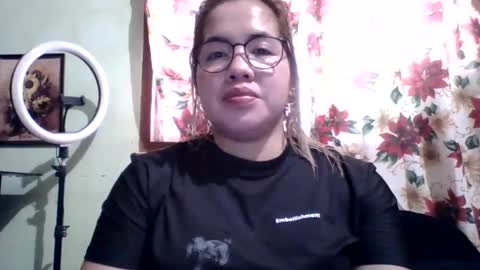 Lovewella online show from October 4, 8:20 am