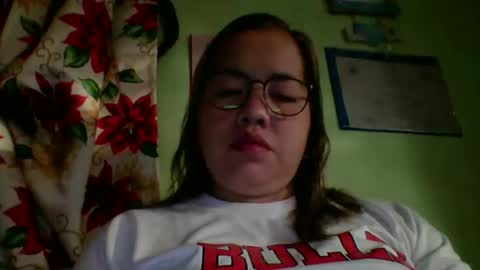 Lovewella online show from December 3, 9:33 am