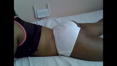 smart_lilly online show from April 4, 1:54 pm