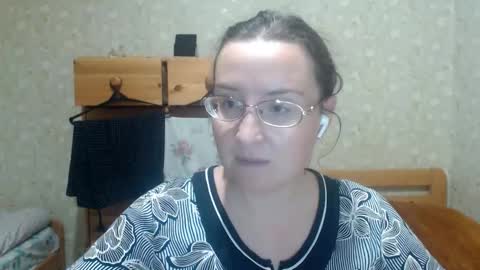 smart_rose online show from December 15, 11:10 pm