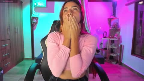 Snapshot of smilingsalor chatting on January 25, 11:22 pm SmilingSalor online show from January 25, 11:22 pm