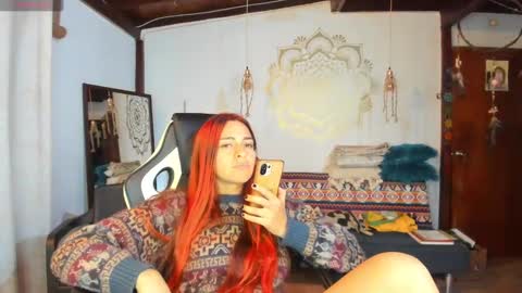 Snapshot of smilingsalor chatting on December 18, 2:10 am SmilingSalor online show from December 18, 2:10 am