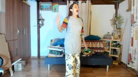 Snapshot of smilingsalor chatting on September 30, 1:00 am SmilingSalor online show from September 30, 1:00 am