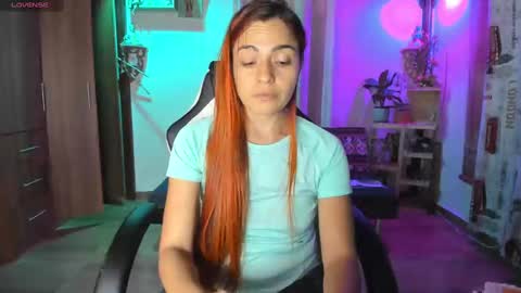 Snapshot of smilingsalor chatting on February 4, 12:08 am SmilingSalor online show from February 4, 12:08 am