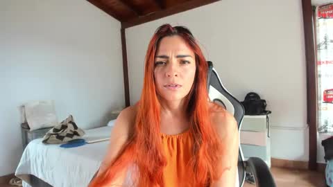 Snapshot of smilingsalor chatting on January 4, 6:09 pm SmilingSalor online show from January 4, 6:09 pm