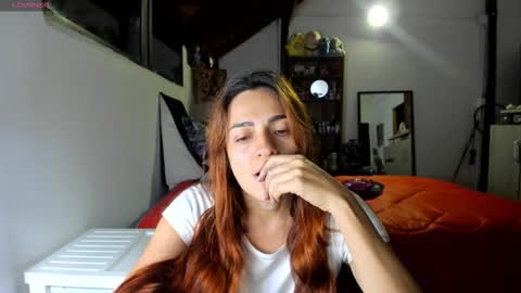 Snapshot of smilingsalor chatting on October 25, 1:24 am SmilingSalor online show from October 25, 1:24 am