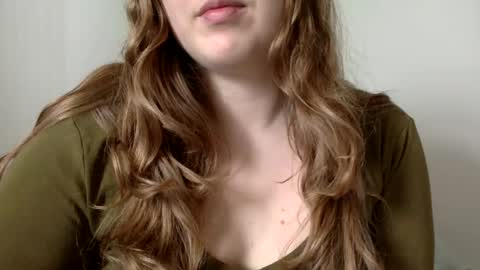 smokeshow3 online show from January 11, 7:27 pm