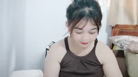 snow online show from June 24, 1:26 am