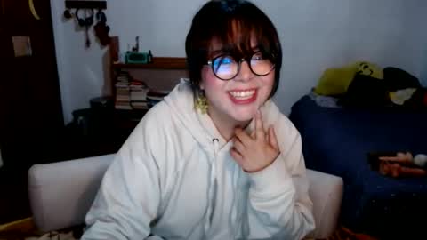 Sofi Lynch online show from June 9, 4:56 am