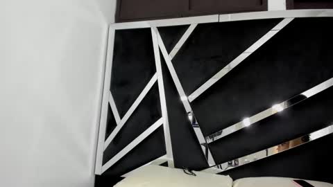 SOFIA online show from March 5, 9:06 pm