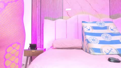 Sofia online show from February 1, 3:05 am