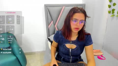 Sofa online show from January 17, 1:07 pm