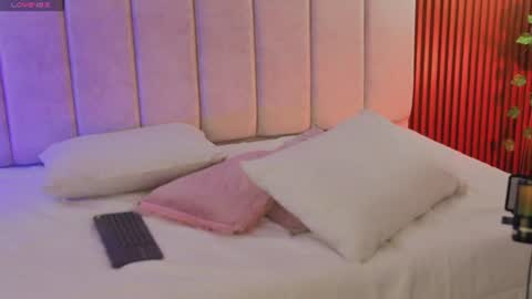 Sofi online show from July 28, 12:48 pm