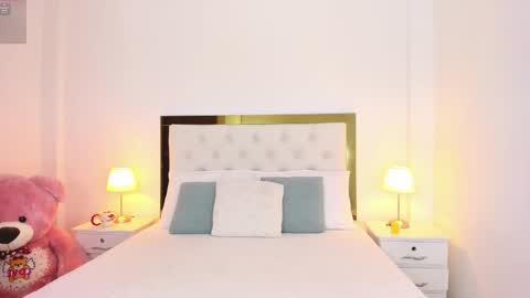 Sara online show from February 2, 3:27 am