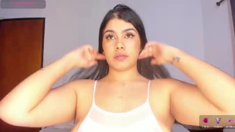 Snapshot of sofiagoez_ chatting on October 6, 11:53 pm Sofi online show from October 6, 11:53 pm