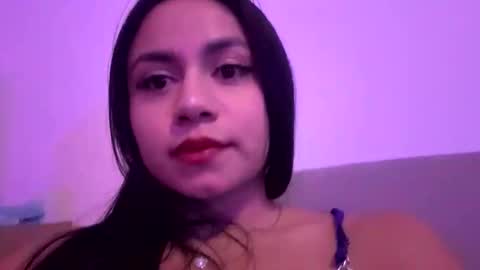 Snapshot of sofiajimenez_ chatting on October 20, 11:30 pm Sofia Jimenez online show from October 20, 11:30 pm