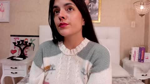 Snapshot of sofianesvat1 chatting on January 26, 6:17 am Sofi - next broadcast today 1030pm Colombia time online show from January 26, 6:17 am