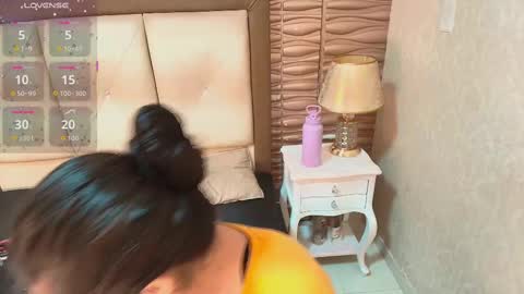Snapshot of sofianesvat1 chatting on September 22, 9:35 pm Sofi - next broadcast today 1030pm Colombia time online show from September 22, 9:35 pm