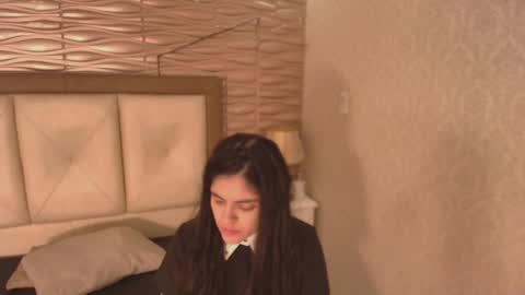 Snapshot of sofianesvat1 chatting on October 12, 9:39 pm Sofi - next broadcast today 1030pm Colombia time online show from October 12, 9:39 pm