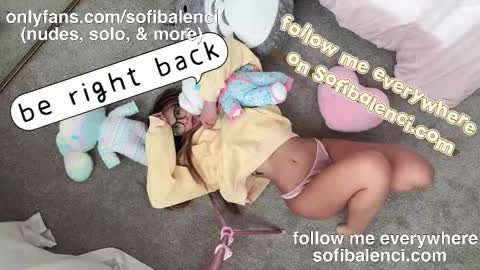 Sofi Balenci online show from December 17, 12:38 am