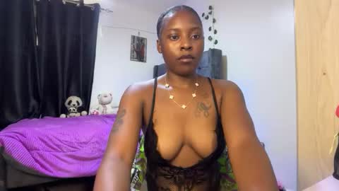 soft_nicole online show from March 29, 1:43 pm