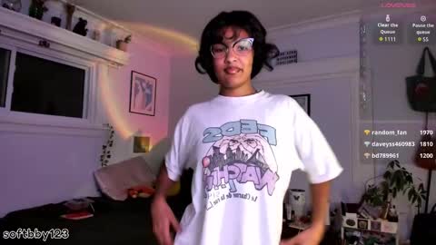 Chloe Kiwi online show from September 25, 3:05 am