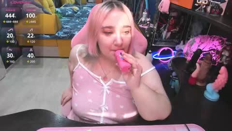 Sofie online show from October 24, 3:46 am