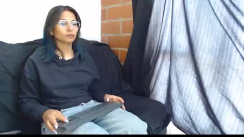  Sofy  online show from June 28, 6:36 pm