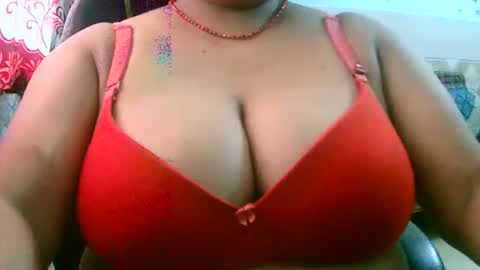 soni88888 online show from May 13, 6:19 am