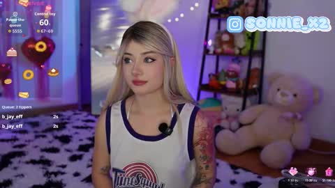 Sonnie online show from February 11, 2:40 pm