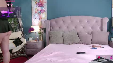Sonya new tits boobs bigboobs bigtits gaming nerd curvy bbl stepsis online show from June 10, 7:01 pm