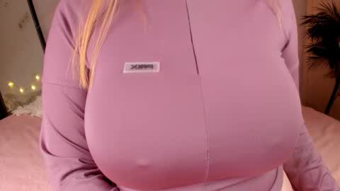 SONIA online show from November 13, 3:22 pm