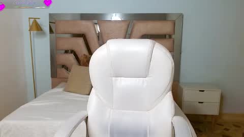 Sophia  online show from December 6, 8:06 pm