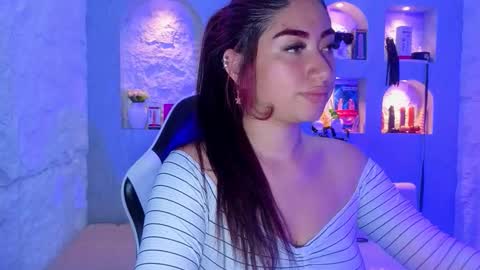 Sophia online show from March 13, 8:32 pm