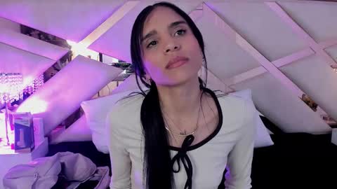 Sophia Paris online show from October 23, 4:07 am