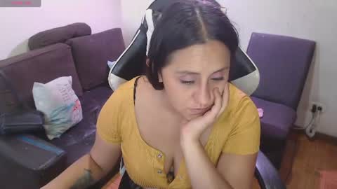 sophiaa_vega_ online show from July 14, 10:58 pm