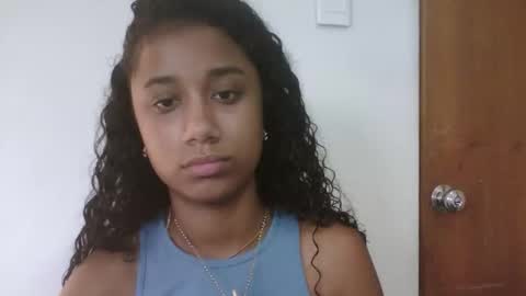 Sophia online show from May 25, 1:43 pm