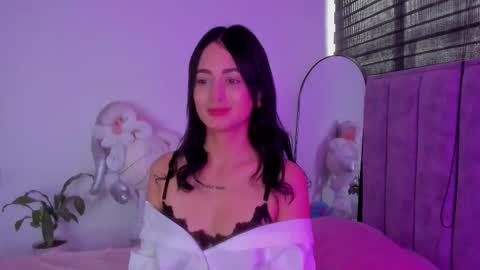  Sophie  online show from December 18, 9:30 pm