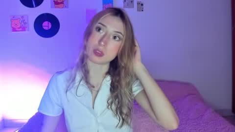 Sophie online show from March 27, 6:15 am