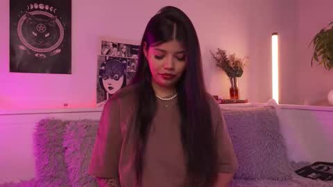 Sophiee  online show from February 23, 4:24 am