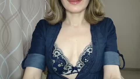 Sophiemisss online show from February 23, 10:26 am