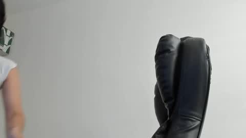 soy_marii online show from March 17, 2:21 pm