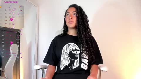 Juliana online show from September 13, 2:47 pm